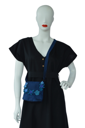 bag blue-PhotoRoom.png-PhotoRoom Cotton bag with crochet flowers – blue ABACF1b